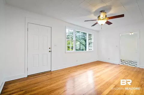 5174 S Azalea Cir, Mobile, AL 36608 photo 3