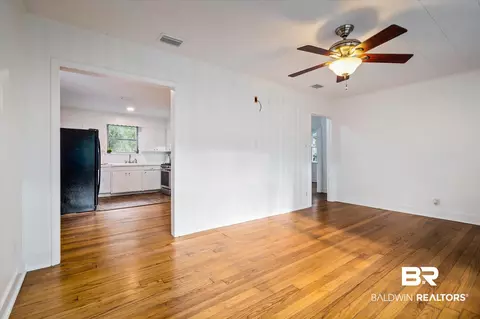 5174 S Azalea Cir, Mobile, AL 36608 photo 4