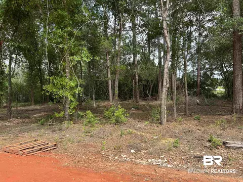 County Road 68 N, Robertsdale, AL 36567