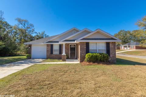113 Marietta St, Bay Minette, AL 36507