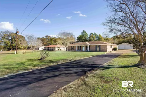 3270 Meadow Ln, Mobile, AL 36618 photo 2