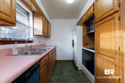 114 Foreman Rd, Mobile, AL 36608 photo 13