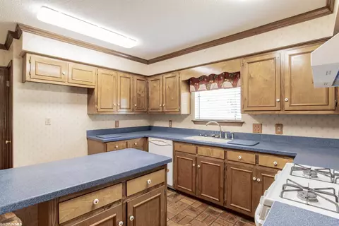 1310 E Carson Rd, Mobile, AL 36695 photo 12