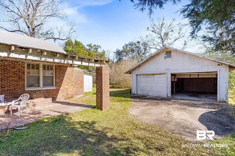 338 Hanley Ave, Mobile, AL 36612 photo 4