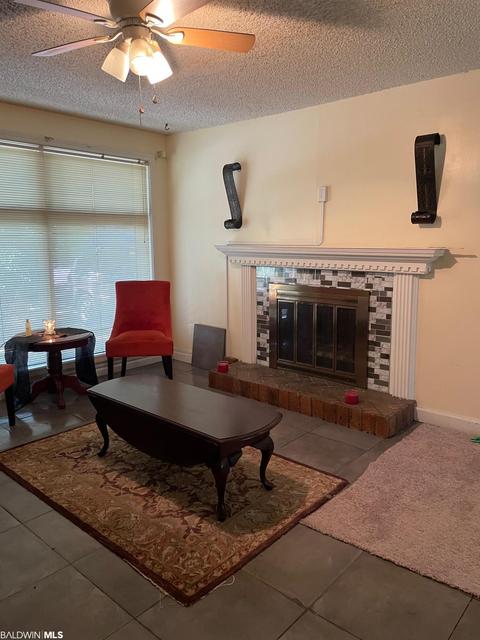 4154 Gentilly Ln, Mobile, AL 36618 photo 2