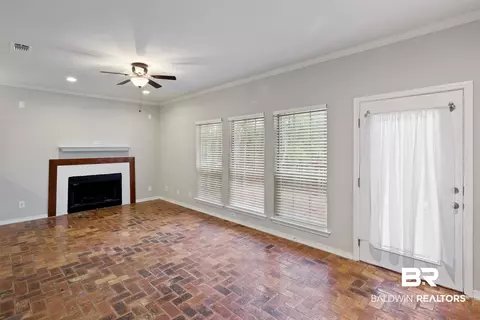 110 E Avon Cir, Daphne, AL 36526 photo 11