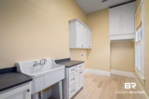 1565 Dauphin St, Mobile, AL 36604 photo 26