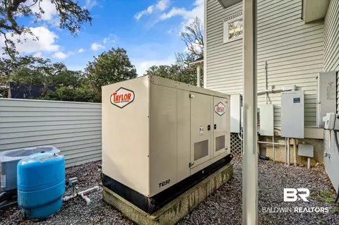 1565 Dauphin St, Mobile, AL 36604 photo 30