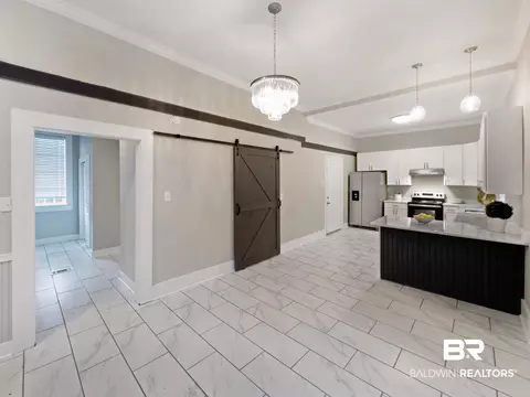 1310 Old Shell Rd, Mobile, AL 36604 photo 17