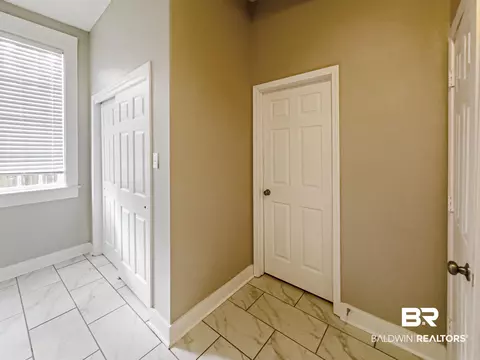 1310 Old Shell Rd, Mobile, AL 36604 photo 21