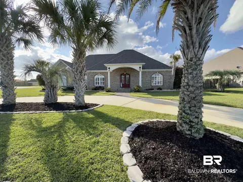 4131 Augusta Dr, Gulf Shores, AL 36542