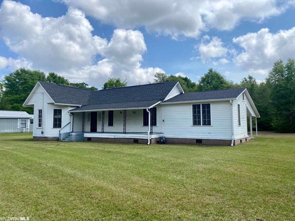 207 Simmons St, Brewton, AL 36426 13 Photos Movoto