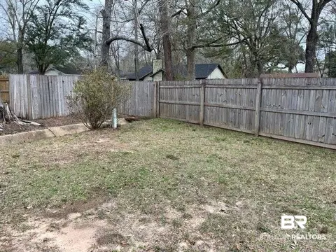 2104 Pine Needle Dr, Mobile, AL 36609 photo 27