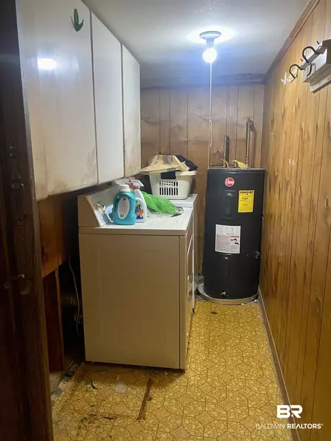 325 Bomar Pl, Mobile, AL 36609 photo 12