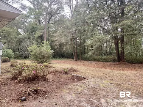 325 Bomar Pl, Mobile, AL 36609 photo 14