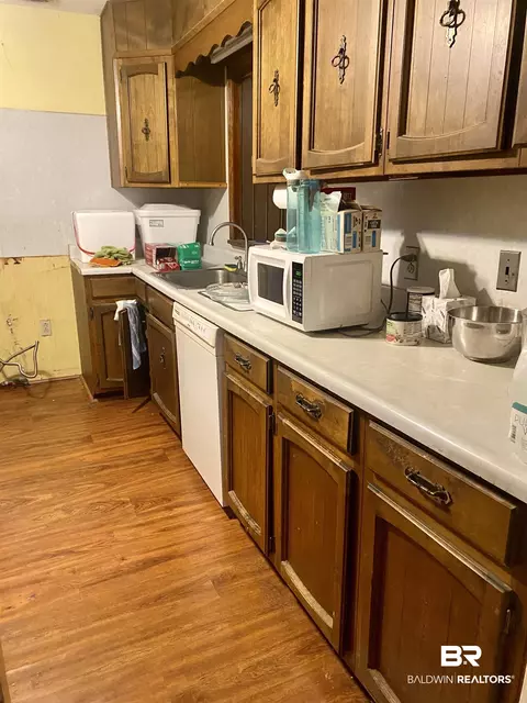 325 Bomar Pl, Mobile, AL 36609 photo 5
