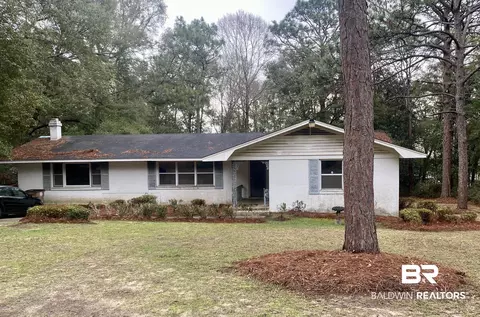 325 Bomar Pl, Mobile, AL 36609 photo 1