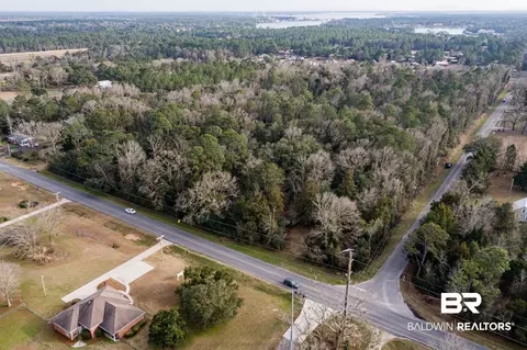 24060 Miflin Rd, Elberta, AL 36530 photo 2