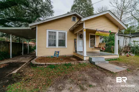 913 Mcrae Ave, Mobile, AL 36606 photo 4