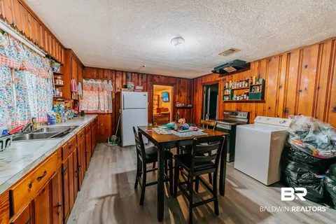913 Mcrae Ave, Mobile, AL 36606 photo 8