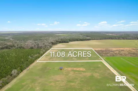 33823 Magnolia Farms Rd, Robertsdale, AL 36567