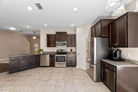 1244 Surrey Loop, Foley, AL 36535 photo 9