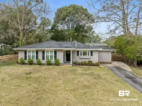 329 Brawood Dr, Mobile, AL 36608 photo 3
