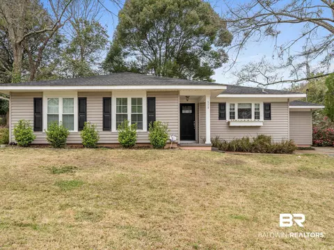 329 Brawood Dr, Mobile, AL 36608 photo 1