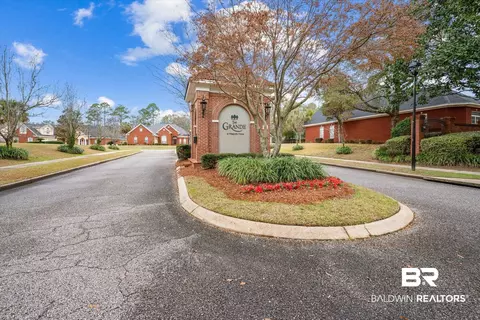 6571 Red Maple Dr, Mobile, AL 36618 photo 2