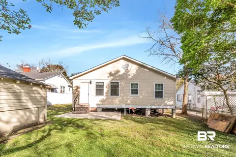 202 Pinehill Dr, Mobile, AL 36606 photo 31