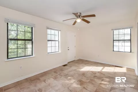202 Pinehill Dr, Mobile, AL 36606 photo 19