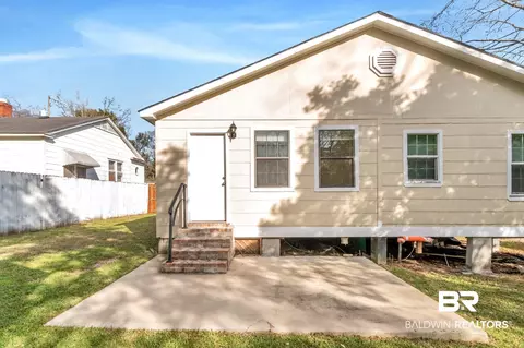202 Pinehill Dr, Mobile, AL 36606 photo 32