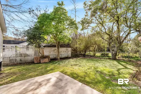 202 Pinehill Dr, Mobile, AL 36606 photo 35