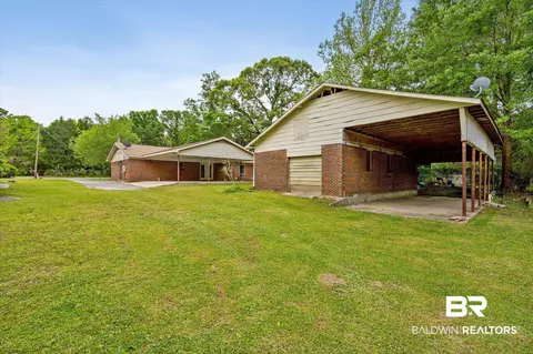 2316 Riverside Dr, Mobile, AL 36605 photo 4