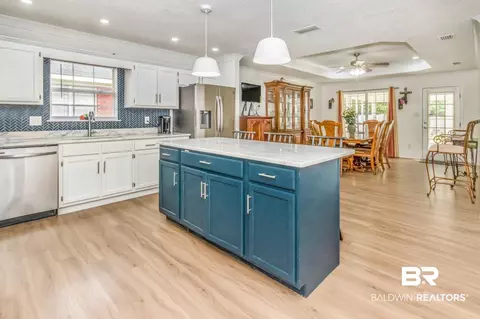 1700 Donham Dr, Mobile, AL 36618 photo 7