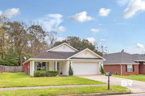 1700 Donham Dr, Mobile, AL 36618 photo 2
