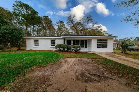2581 Eldorado Dr, Mobile, AL 36605 photo 1