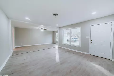 2581 Eldorado Dr, Mobile, AL 36605 photo 10