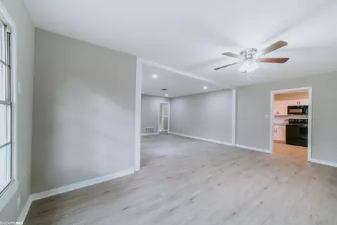 2581 Eldorado Dr, Mobile, AL 36605 photo 13