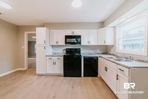 2581 Eldorado Dr, Mobile, AL 36605 photo 15