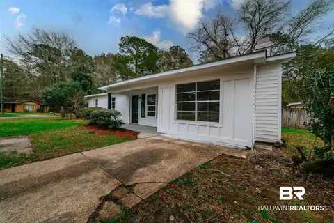 2581 Eldorado Dr, Mobile, AL 36605 photo 3