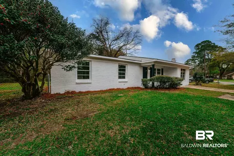 2581 Eldorado Dr, Mobile, AL 36605 photo 4