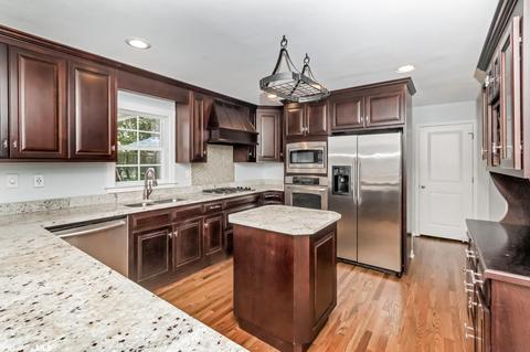 301 E Byron Ave, Mobile, AL 36609 photo 13