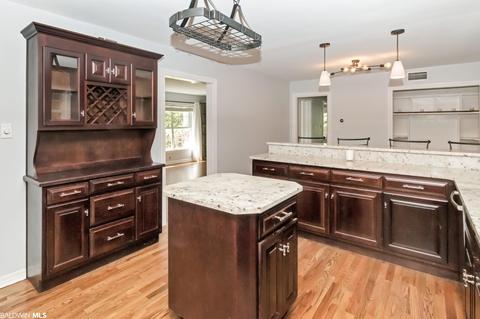 301 E Byron Ave, Mobile, AL 36609 photo 15