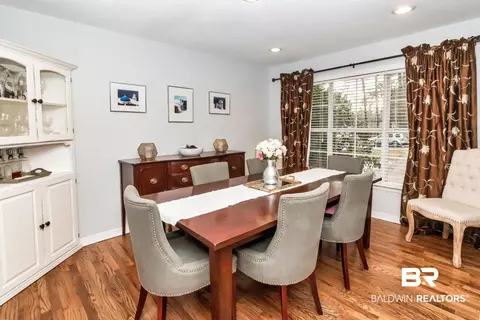 301 E Byron Ave, Mobile, AL 36609 photo 10