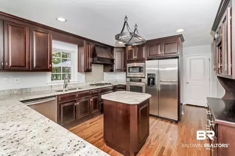 301 E Byron Ave, Mobile, AL 36609 photo 13