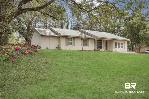 702 Maxwell Ave, Daphne, AL 36526