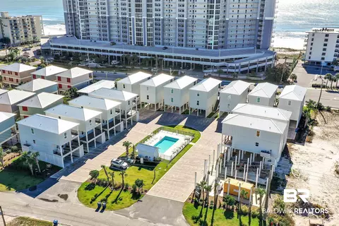 113 E J Cir, Gulf Shores, AL 36542