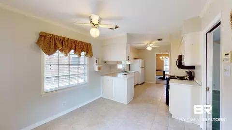 3667 N Claridge Rd, Mobile, AL 36608 photo 14
