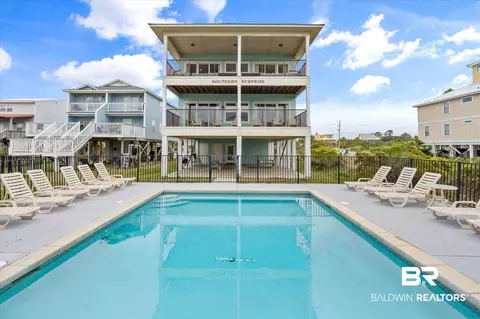 1417 W Lagoon Ave, Gulf Shores, AL 36542